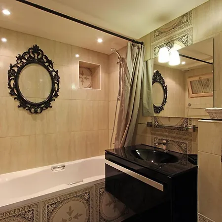 Spacieux Au Coeur De 75 M² Avec Vue Sur La Paryż