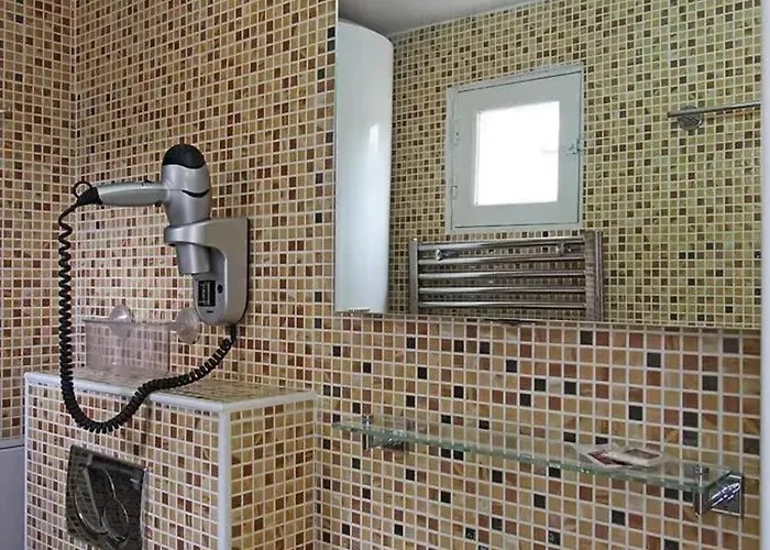 Spacieux Au Coeur De 75 M² Avec Vue Sur La *