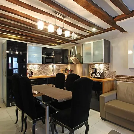 Spacieux Au Coeur De 75 M² Avec Vue Sur La Апартаменты Париж